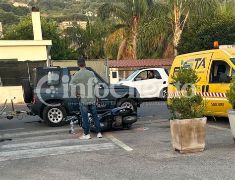 Agropoli Scontro Auto Scooter Due Feriti InfoCilento