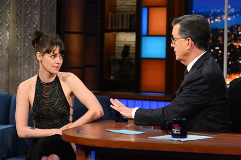 Kristen Stewart On The Late Show With Stephen Colbert In New York 03 11