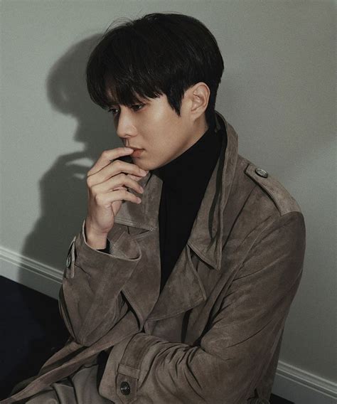 Lee Tang Brown Coat - A Killer Paradox Choi Woo Shik Trench Coat