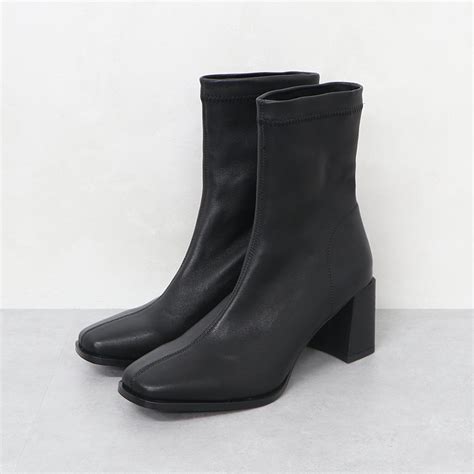 Stretch Heel Boots