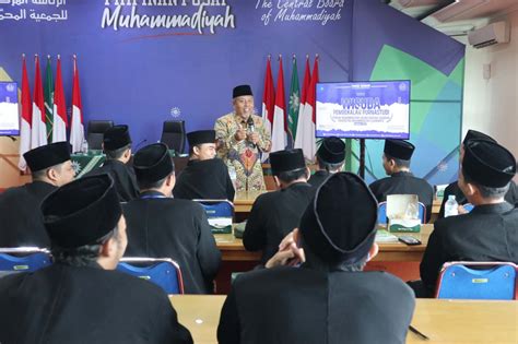 Pondok Shabran Ums Mewisuda Kader Terbaik Di Kantor Pp Muhammadiyah