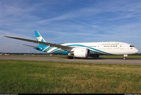 A O Sa Oman Air Boeing Dreamliner Photo By Mario Ferioli Id