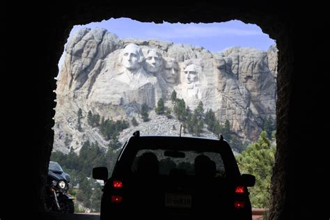 A different perspective on Mount Rushmore | Smithsonian Photo Contest ...