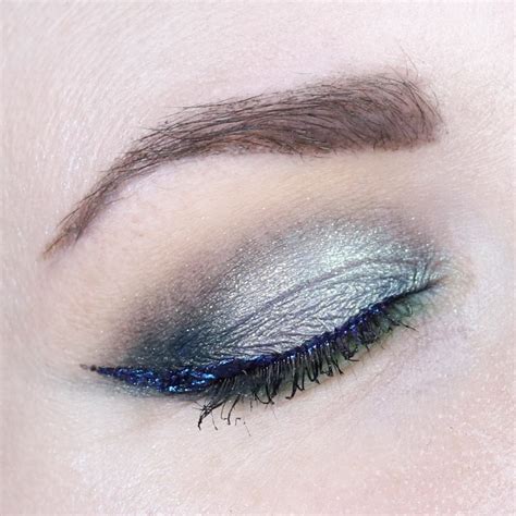 Sea Witch Look - I share how to recreate this silvery-green makeup look