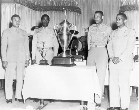 Tuskegee Airman One Of First Top Guns Air Force Article Display