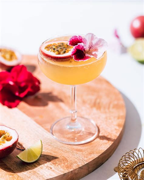 Passion Fruit Ginger Mocktail The Social Sipper