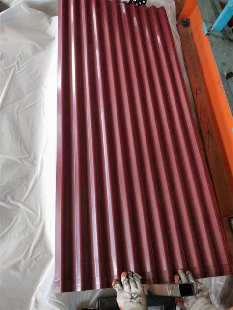 Corrugated Prime Ppgi Pvdf Dx D Ral Color Coated Roofing Sheet China