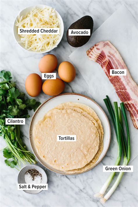 Easy Breakfast Tacos - Downshiftology