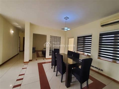 For Rent 4th Floor 3 Bedroom Apartment With A Maid S Room Gerrard