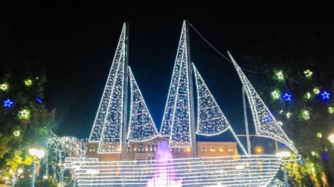 Why In Greece Decorate Boats Not Christmas Trees Themayor Eu