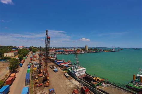 Pelabuhan Batu Ampar Batam Terus Dibenahi Menjadi Pelabuhan