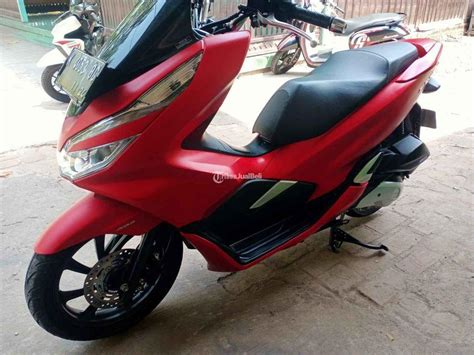 Motor Honda Pcx Bekas Tahun Siap Pakai Surat Lengkap Pajak Hidup