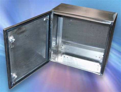 Bud Industries Introduces Stainless Steel Nema Box