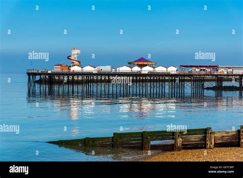 Pier Herne Bay Kent Hi Res Stock Photography And Images Alamy