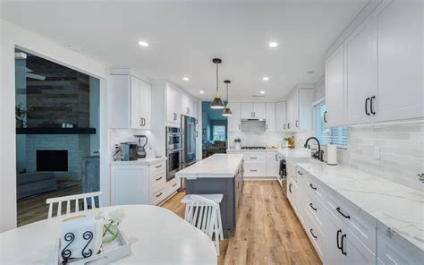 Connies Kitchen 405 Cabinets And Stone