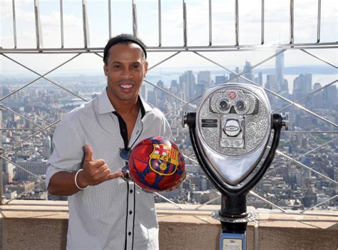 Ronaldinho Se Retira Del Futbol Profesional En El 2017 Grupo Milenio