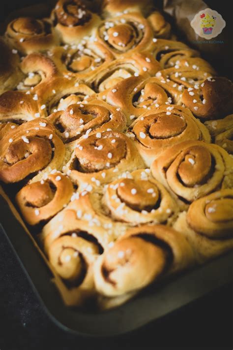 Cynamonowe Bu Eczki Przepis Na Cinnamon Rolls Dusiowakuchnia Pl