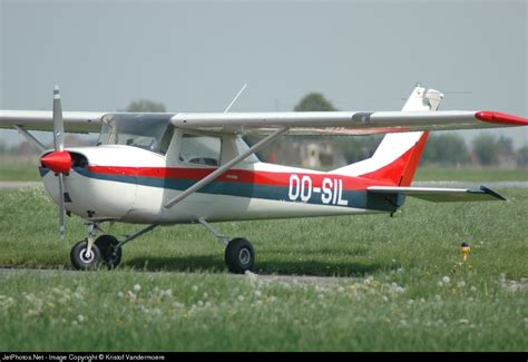 Oo Sil Reims Cessna F150f Private Kristof Vandermoere Jetphotos