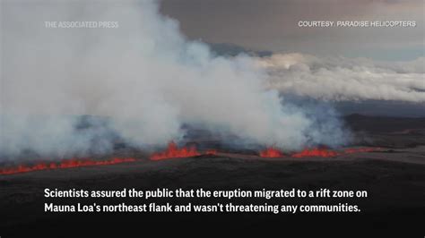 Lava flows from Mauna Loa; first time in 40 years [Video]