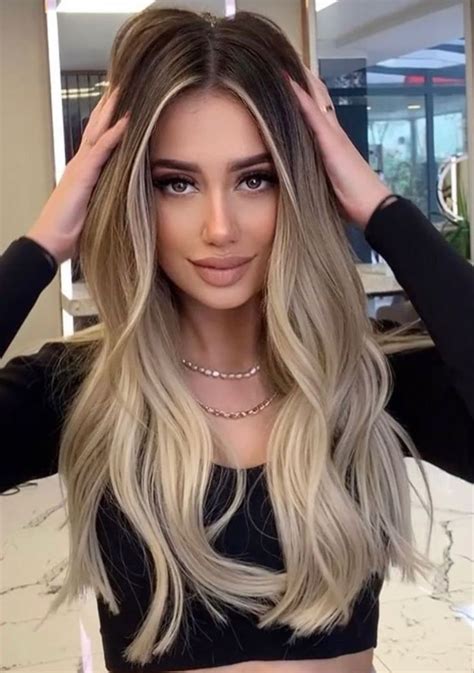 Pin By Darriette Nelly On Hair Dark Roots Blonde Hair Blonde Hair