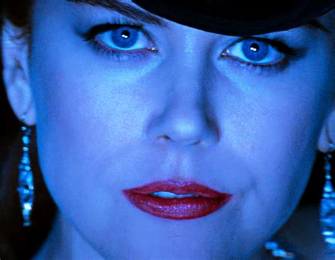 𝕯𝖗𝖆𝖈𝖚𝖑𝖆'𝖘 𝕭𝖗𝖎𝖉𝖊 : NICOLE KIDMAN as SATINE MOULIN ROUGE! (2001) dir....