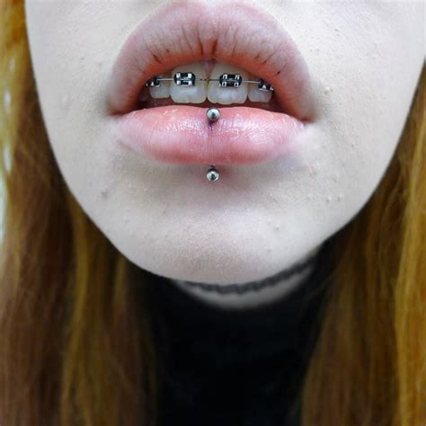 Vertical Labret | Spiked jewelry, Labret, Piercings