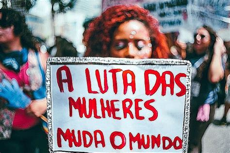 Mulheres Famosas No Brasil - 8