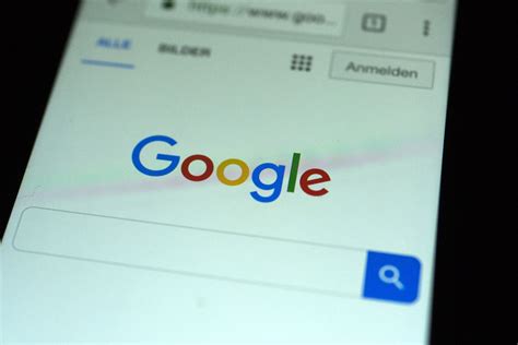 Zero-Day Vulnerability: What Microsoft Edge And Google Chrome Users Need To Know | IBTimes