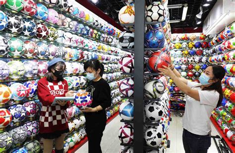 Yiwu Sees 70 Of Market Share In World Cup Merchandise Chinadaily Cn