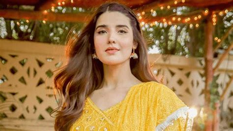 Hareem Farooq Dances Happily At A Friend S Wedding Entertainment