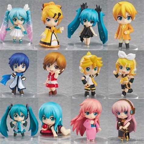 12Pcs Cosplay Vocaloid Hatsune Miku Cute Pvc Figure Model Toy Gift In