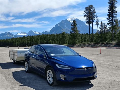 Towing With Cybertruck Report Ev Towing An Ev ~2500 Lbs Tesla