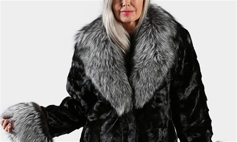 Bella Furs And Boutique