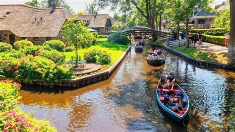 Ultimate guide to visit Giethoorn Netherlands