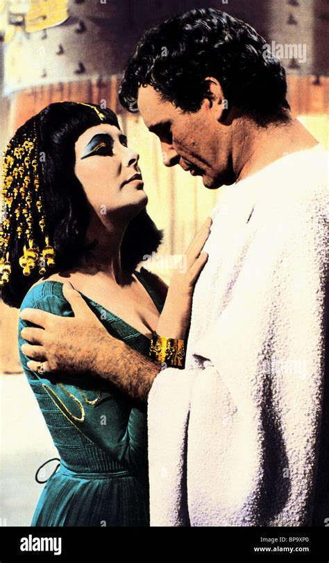 Elizabeth Liz Taylor Cleopatra 1963 High Resolution Stock Photography