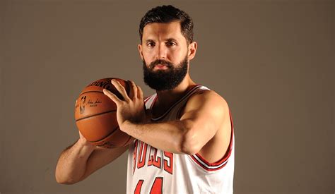 Confidence is the key for Nikola Mirotic | NBA.com