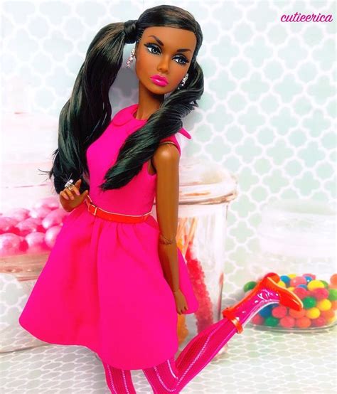 A Imagem Pode Conter 1 Pessoa Barbie Fashionista Dolls Beautiful