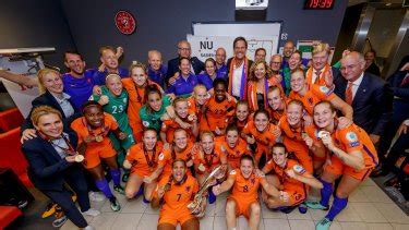 Oranje Wint EK Beloont Zichzelf Nederland En Enschede TwenteSport