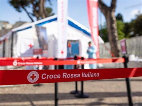 La Croce Rossa Di Firenze Festeggia 20 Anni Eventi E Visite Gratuite