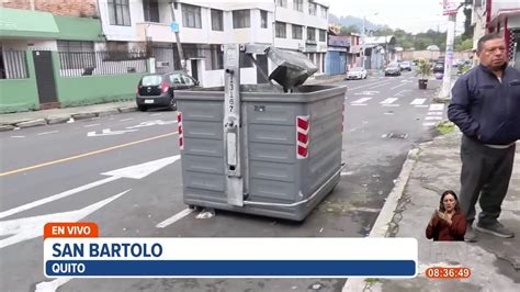 Vecinos de San Bartolo sur de Quito piden la reubicación de