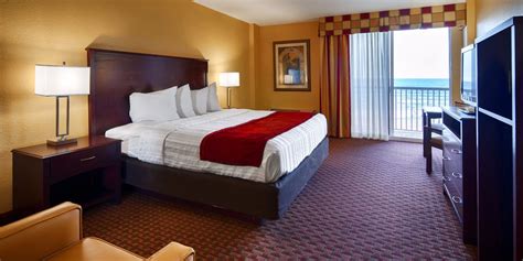 Comfort Inn & Suites Daytona Beach (Daytona Beach, FL): What to Know ...