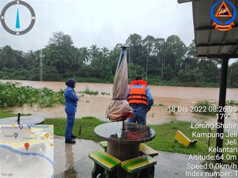 Terus Naik Lebihi Tahap Bahaya Hujan Sangat Lebat Berterusan Di