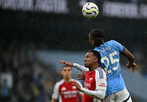 Ex Jogadores Processam Federa O Inglesa De Futebol Por Les Es Cerebrais