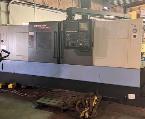 Doosan FANUC I SERIES CNC CONTROL 2 800 RPM PUMA 300LC 2 Axis