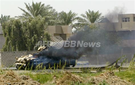 バグダッドで3件の自動車爆弾が爆発、少なくとも70人が死亡 写真3枚 国際ニュース：afpbb News