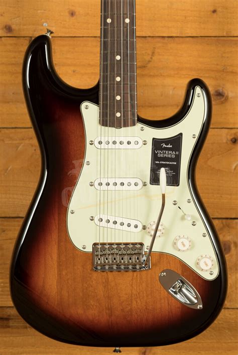 fender vintera ii  stratocaster  colour sunburst