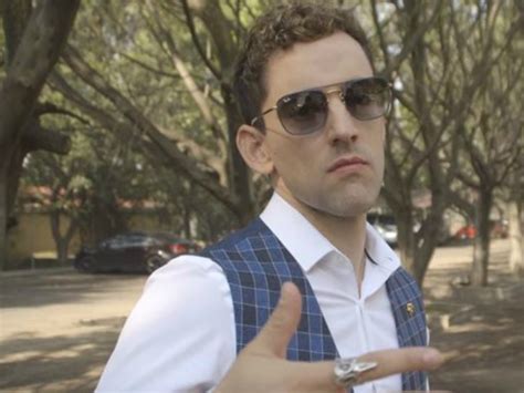 Lanzan primer tráiler de la cuarta temporada de Club de Cuervos