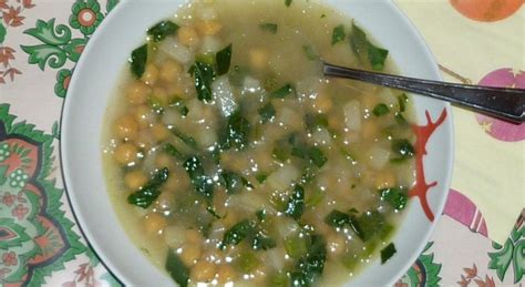 Spinach and White Bean Soup - Explore Italy and Beyond