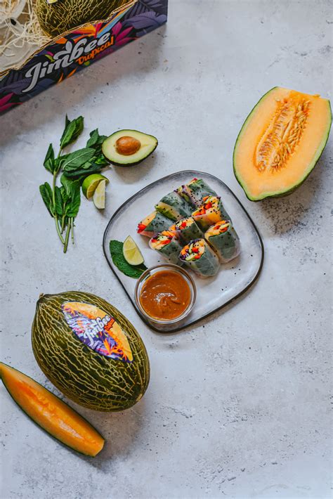 Rollitos vietnamitas de verduras y melón Jimbee Tropical con salsa de