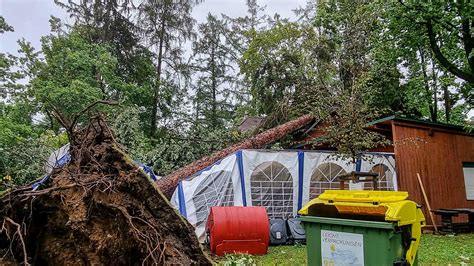 Rekord Stromausfall Mehr Als 60 000 Steirische Haushalte Nach